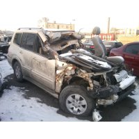 Продам а/м Mitsubishi Pajero битый