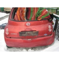 Продам а/м Nissan March битый