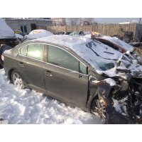 Продам а/м Toyota Avensis битый