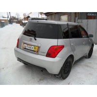 Продам а/м Toyota Ist требующий покраски